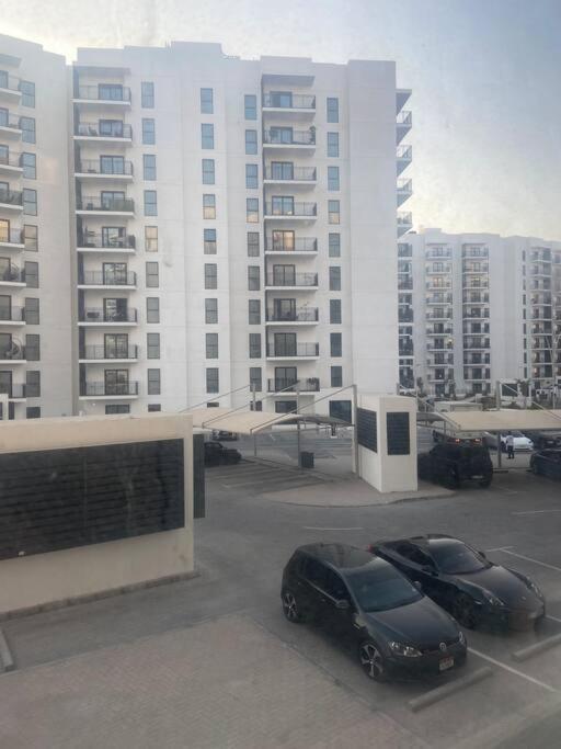 Apartment Spacious In Yas Island *